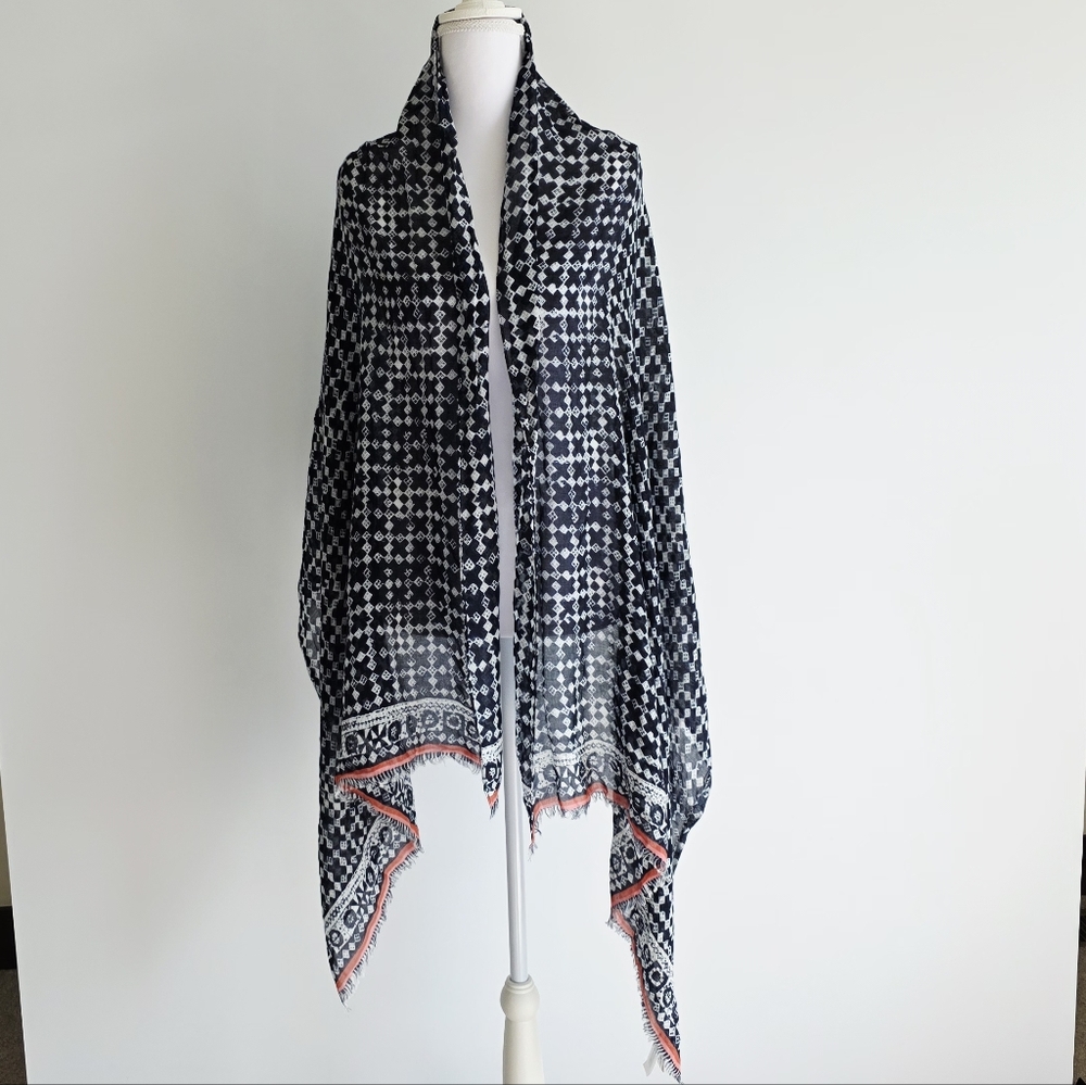 Loft Blue/White Fringe Geometric Print Summer Wrap Scarf
